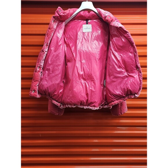 Moncler Fuchsia Caille Velvet Puffer Jacket Coat Womens 4 Pink - Picture 5 of 11